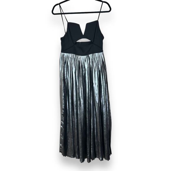 Free People NWT Piper Silver Black Pleated Sleeveless Cut-Out Midi Dress XS - Picture 2 of 9